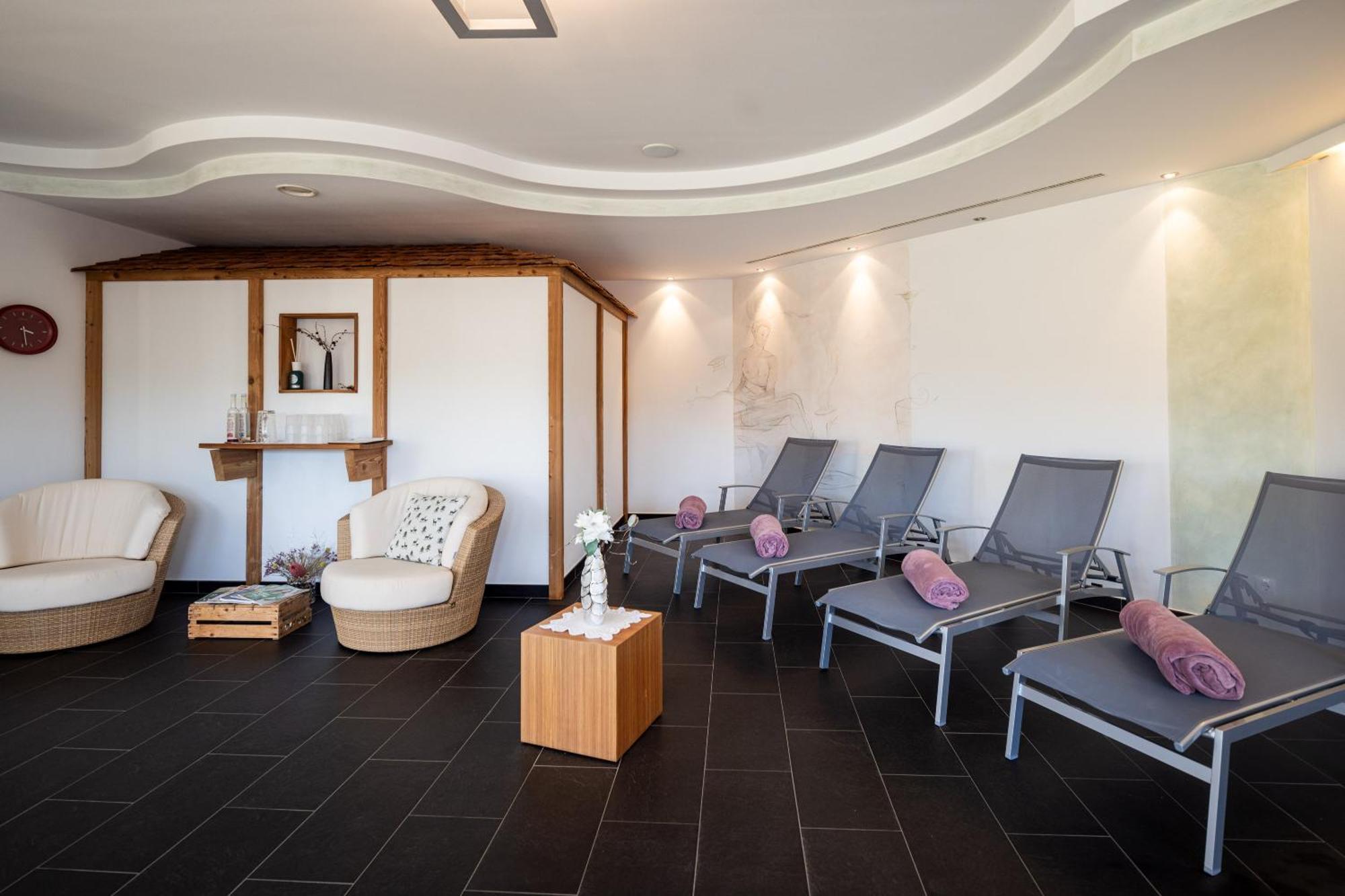 Bed and Breakfast Garni Jasmin Castelrotto Exterior foto